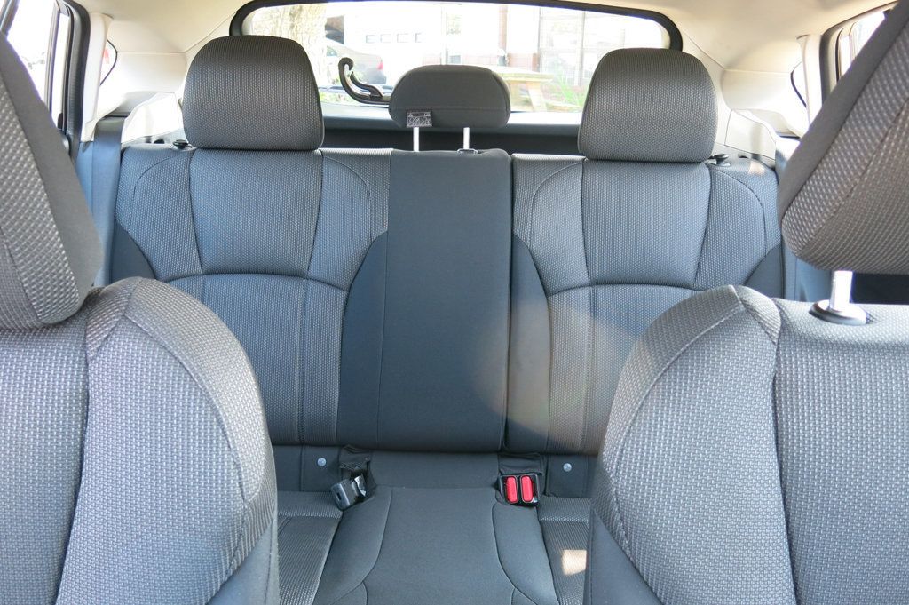 2022 Subaru Impreza Premium photo 12