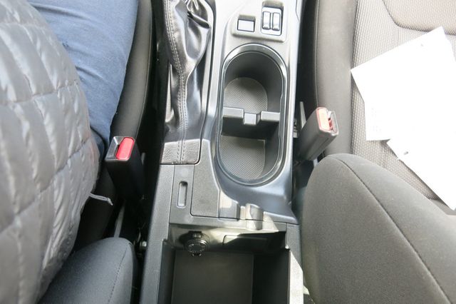 2022 Subaru Impreza Premium 5-door CVT - 22979795 - 71