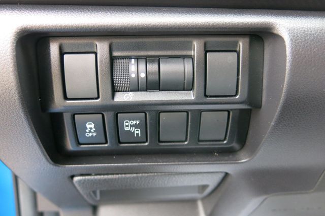 2022 Subaru Impreza Premium 5-door CVT - 23061850 - 22