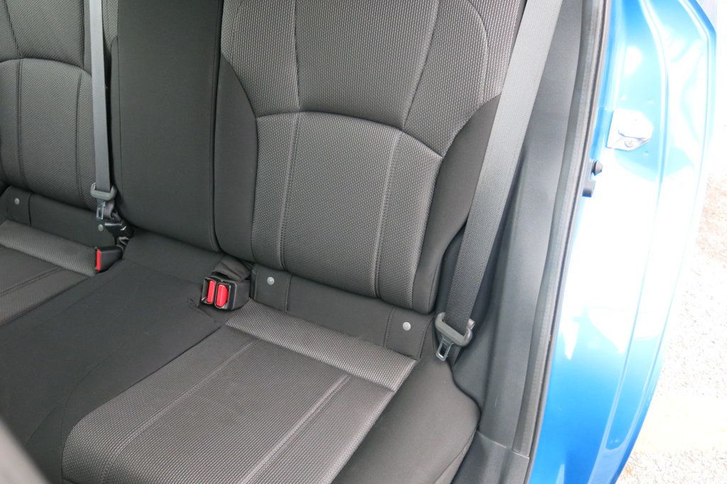 2022 Subaru Impreza Premium 5-door CVT - 23061850 - 44