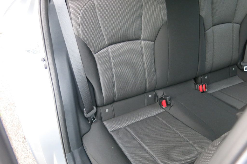 2022 Subaru Impreza Premium 5-door CVT - 23061853 - 45