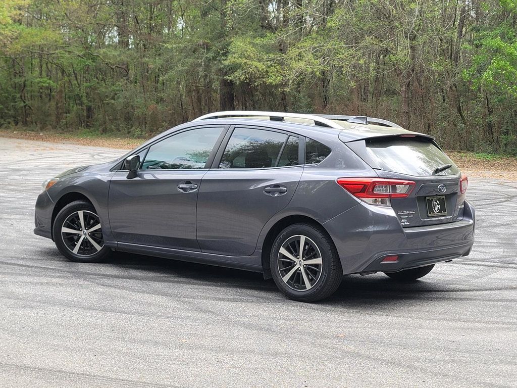 2022 Subaru Impreza Premium photo 4