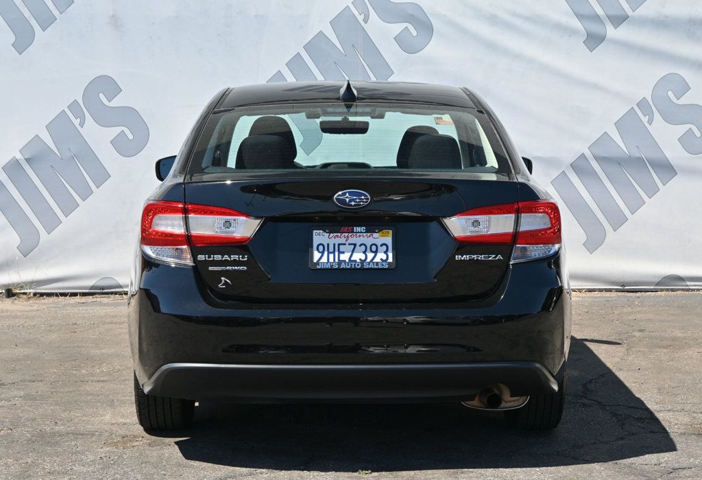2022 Subaru Impreza Premium photo 4