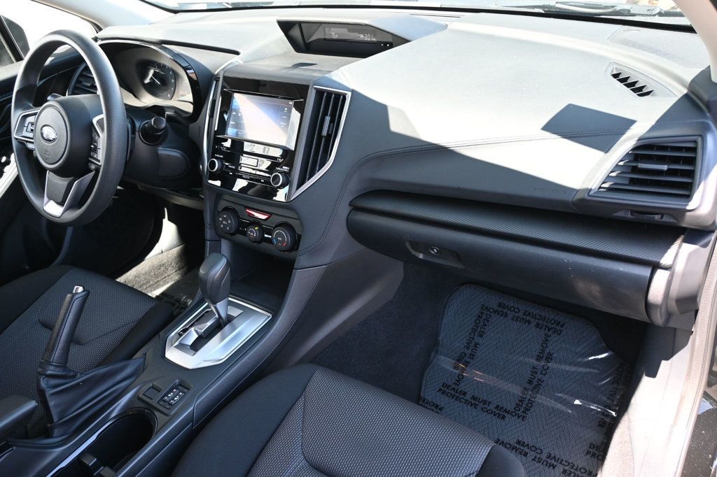 2022 Subaru Impreza Premium photo 6