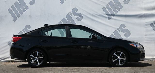 2022 Subaru Impreza Premium AWD No Accidents Reported to Carfax - 22892459 - 3