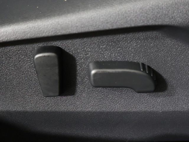 2022 Subaru Legacy Limited CVT - 23075840 - 38