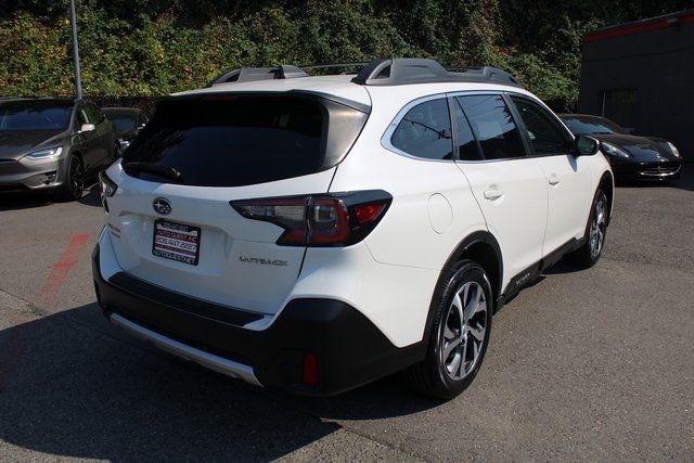 2022 Subaru Outback Limited photo 2