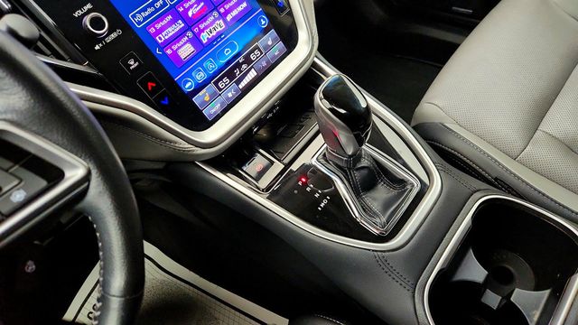 2022 Subaru Outback Limited CVT with Power Moonroof, HSW, Navigation System & More - 23006278 - 16