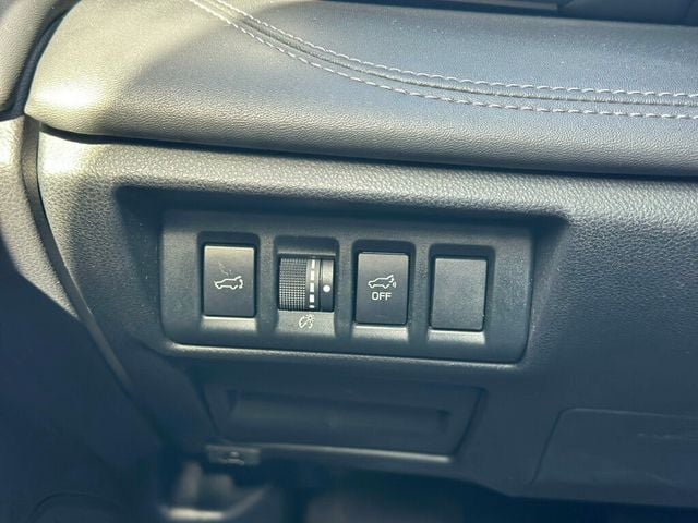 2022 Subaru Outback Limited XT CVT - 22926896 - 30