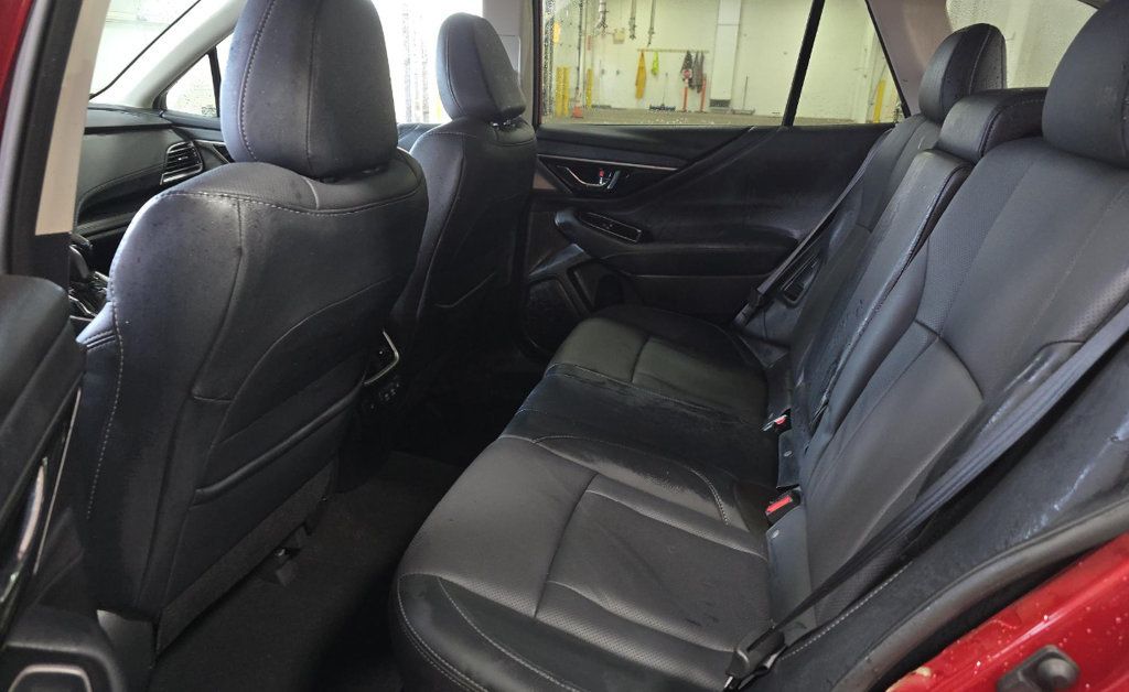 2022 Subaru Outback Limited XT photo 6