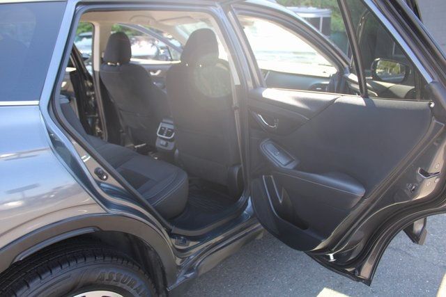 2022 Subaru Outback Premium CVT - 22885394 - 17