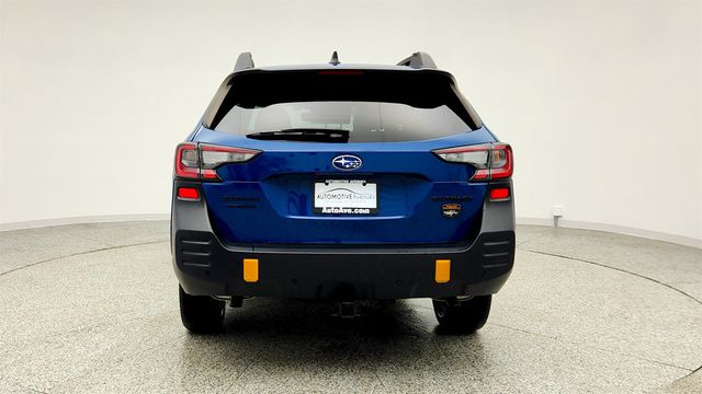 2022 Subaru Outback Wilderness CVT w/ Power Moonroof, Navigation & RAB Pkg - 22998944 - 5