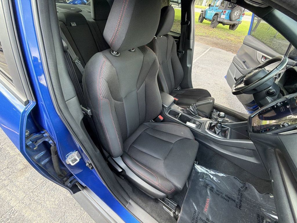 Subaru WRX Premium Manual photo 21
