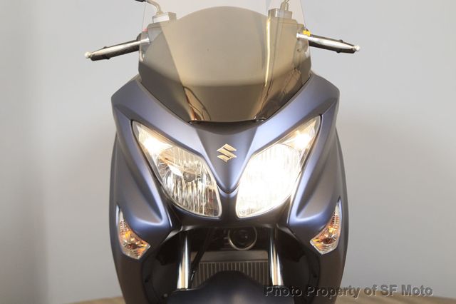 2022 Suzuki Burgman 200 ABS Under 1000 Miles! - 22489541 - 31