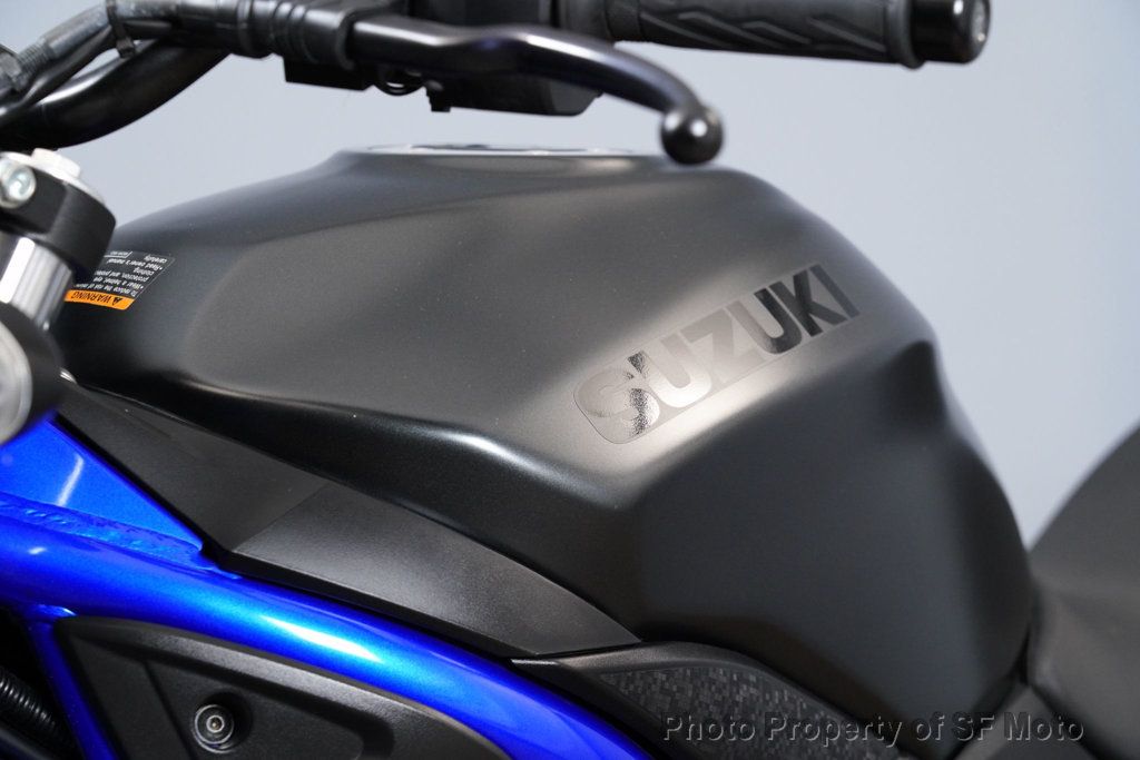 2022 Suzuki SV650 1 Owner, 3994Mi - 23070250 - 31