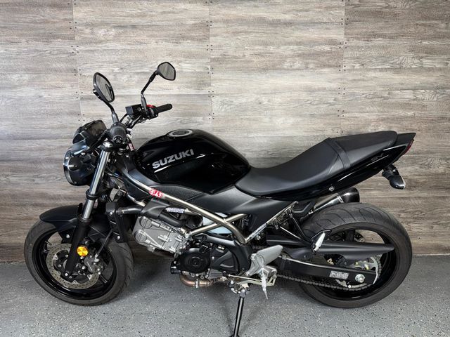 2022 Suzuki SV650 SUPER CLEAN! - 22940665 - 10