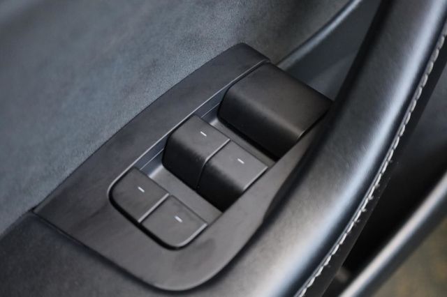 2022 Tesla Model 3 Long Range - 23020009 - 36