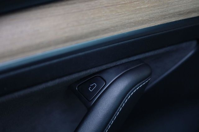2022 Tesla Model 3 Long Range - 23057721 - 32
