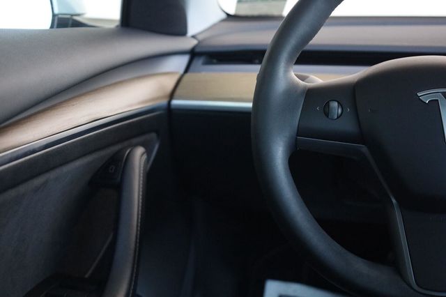 2022 Tesla Model 3 Long Range - 23085034 - 31