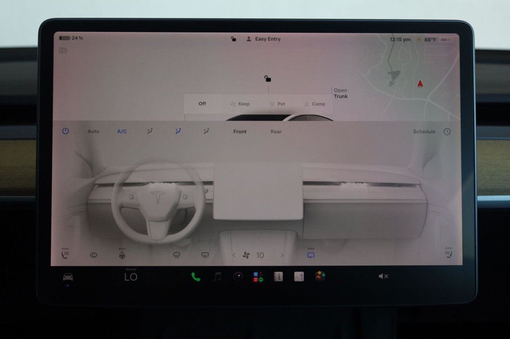 Tesla Model 3 photo 44