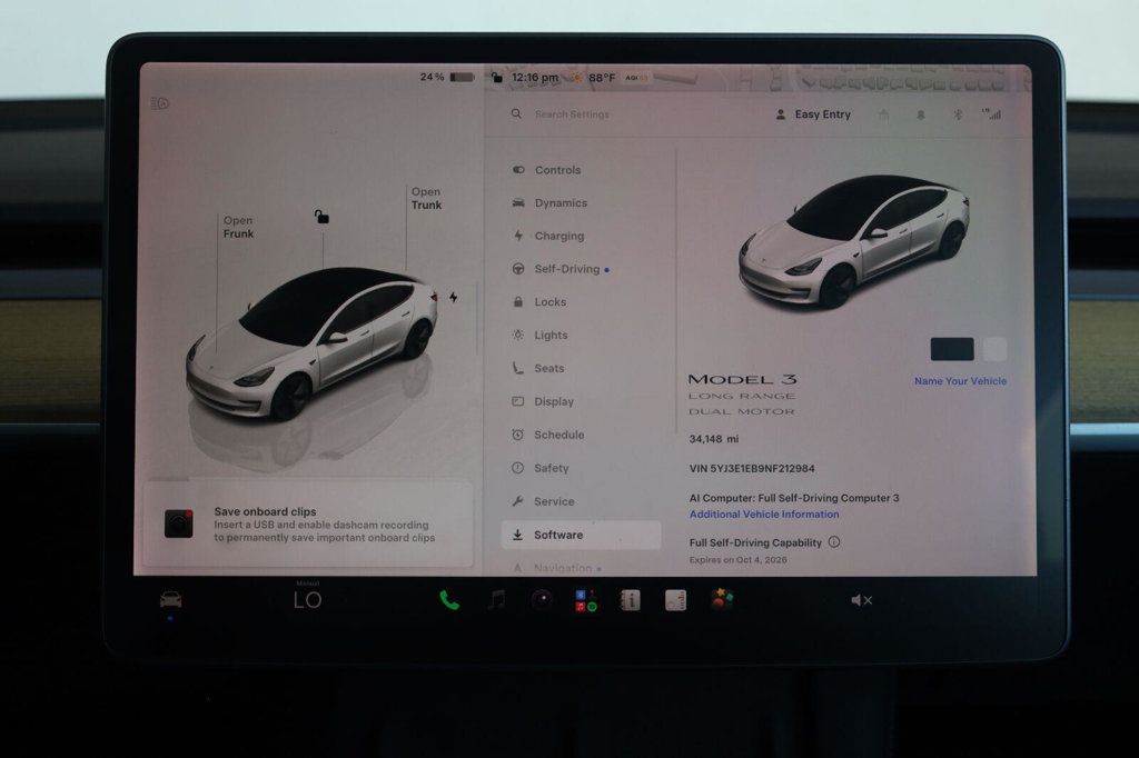 Tesla Model 3 photo 46