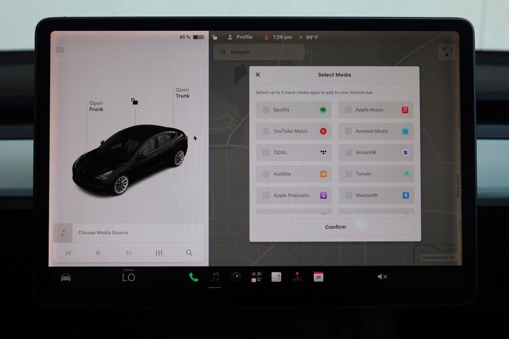 Tesla Model 3 photo 39