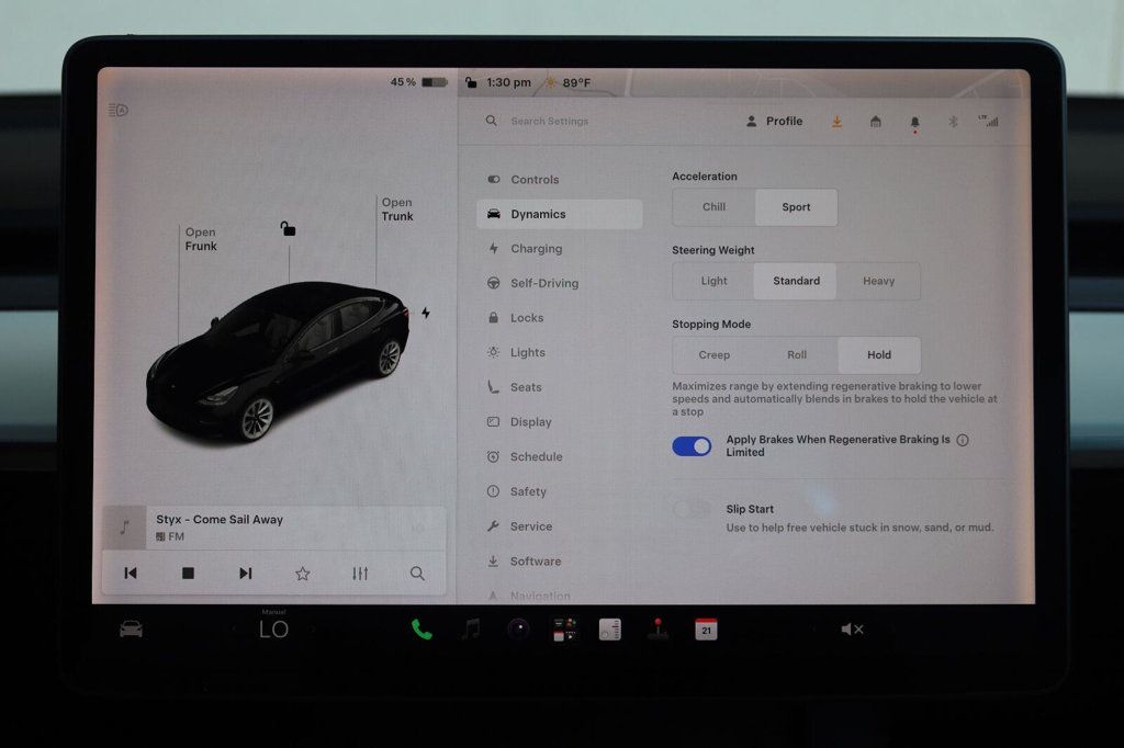 Tesla Model 3 photo 45