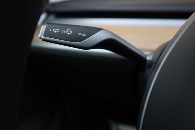2022 Tesla Model 3 Long Range - 23087505 - 32
