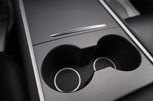2022 Tesla Model 3 Long Range - 23087505 - 36