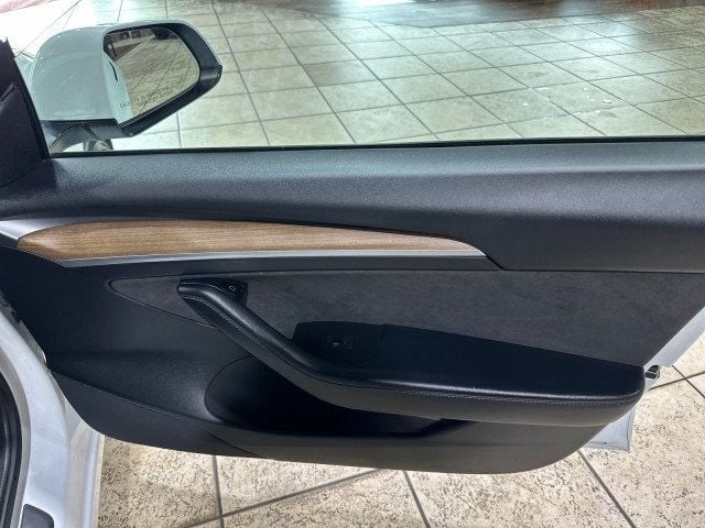 2022 Tesla Model 3 Long Range AWD - 22656221 - 13