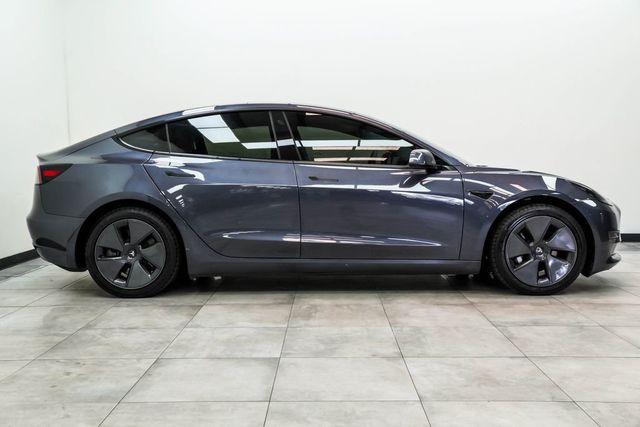 2022 Tesla Model 3 Long Range - Photo 6