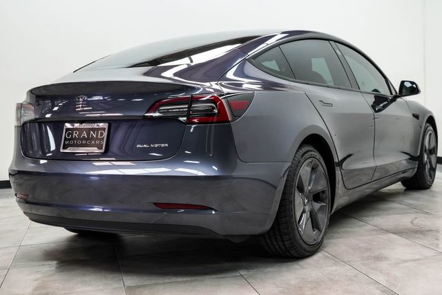 2022 Tesla Model 3 Long Range - Photo 8
