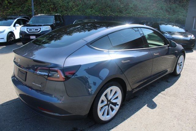 2022 Tesla Model 3 Long Range photo 3