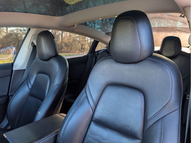 2022 Tesla Model 3 Long Range AWD - 23007999 - 14