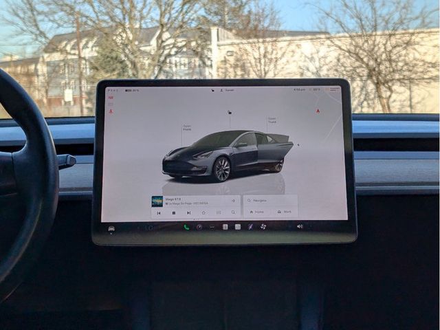 2022 Tesla Model 3 Long Range AWD - 23007999 - 18