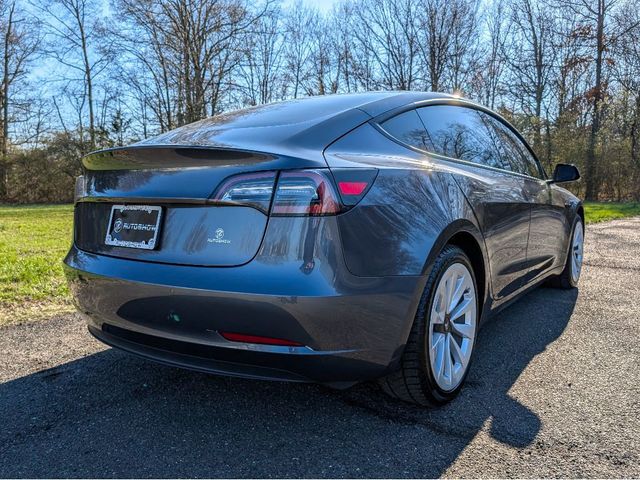 2022 Tesla Model 3 Long Range Dual Motor All-Wheel Drive's photo