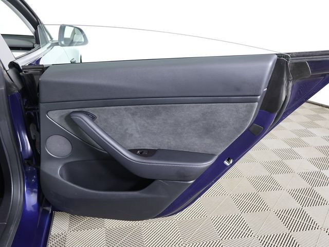 2022 Tesla Model 3 Long Range AWD - 23029055 - 27