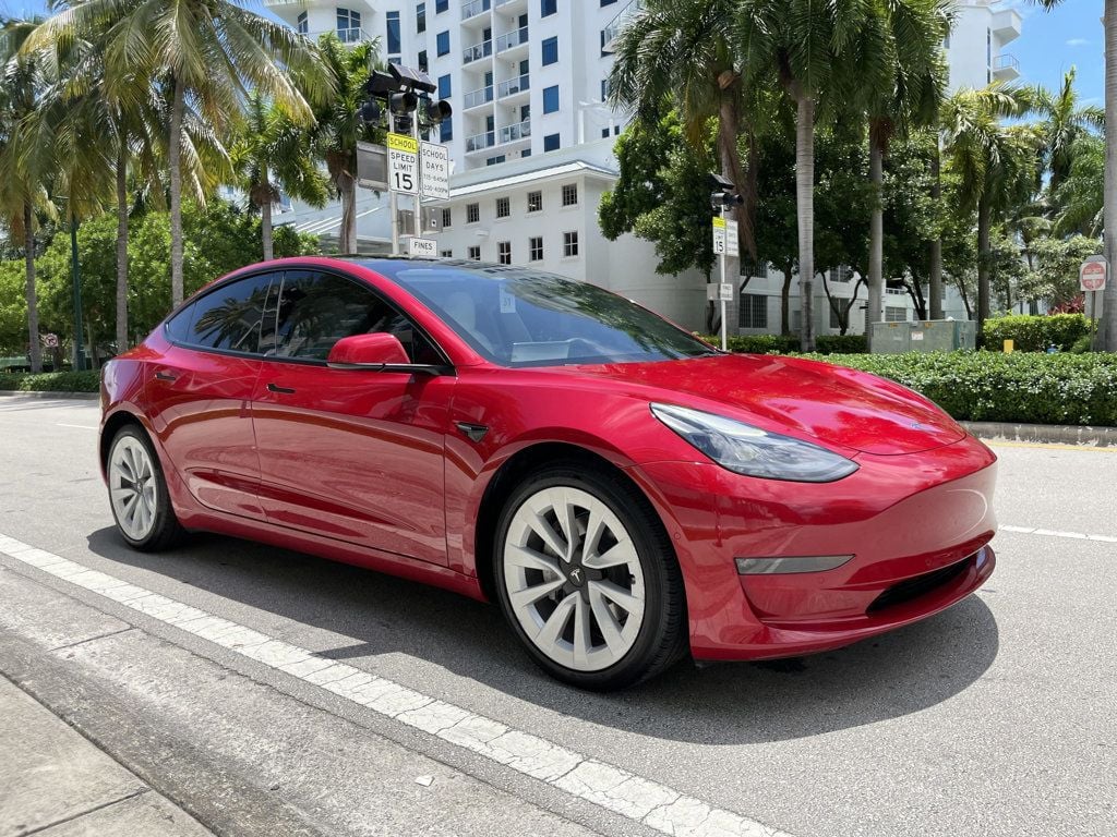 2022 Tesla Model 3 Long Range AWD - 22600135 - 1