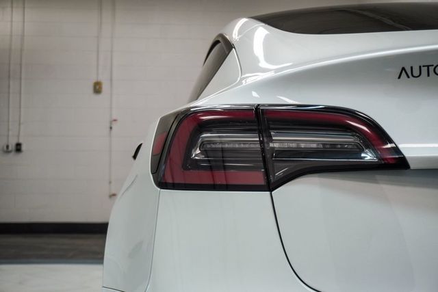2022 Tesla Model 3 Long Range AWD - 23029722 - 33