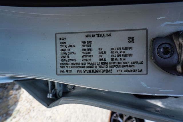 2022 Tesla Model 3 Long Range AWD - 23052903 - 32