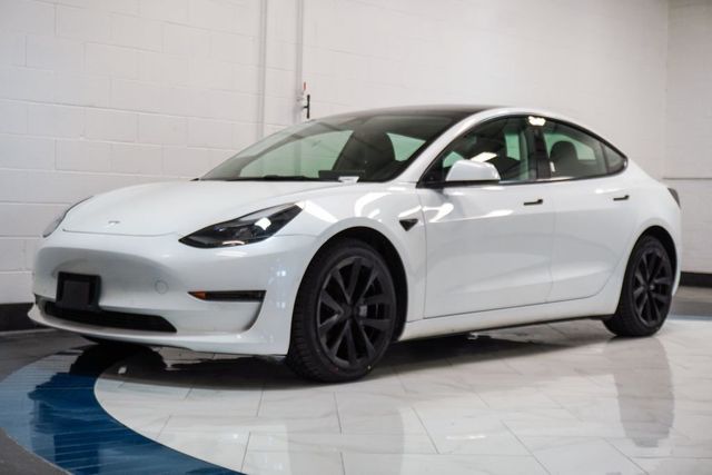 2022 Tesla Model 3 Long Range AWD - 23052903 - 3