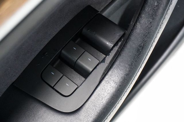 2022 Tesla Model 3 Long Range AWD - 23080523 - 19
