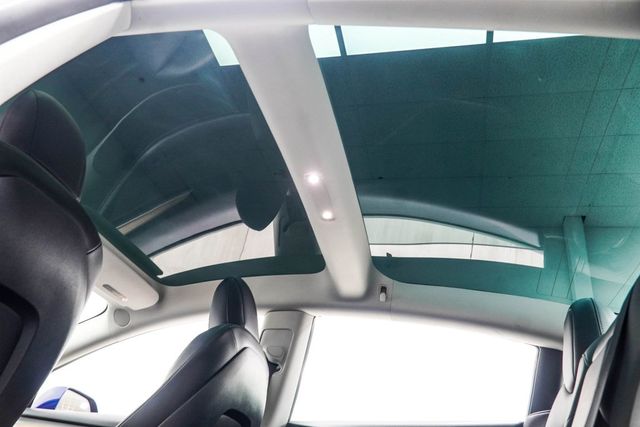 2022 Tesla Model 3 Long Range AWD - 23040654 - 36