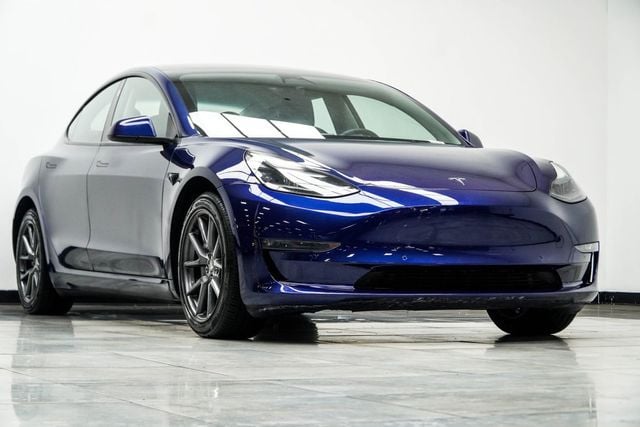 2022 Tesla Model 3 Long Range AWD - 23040654 - 3
