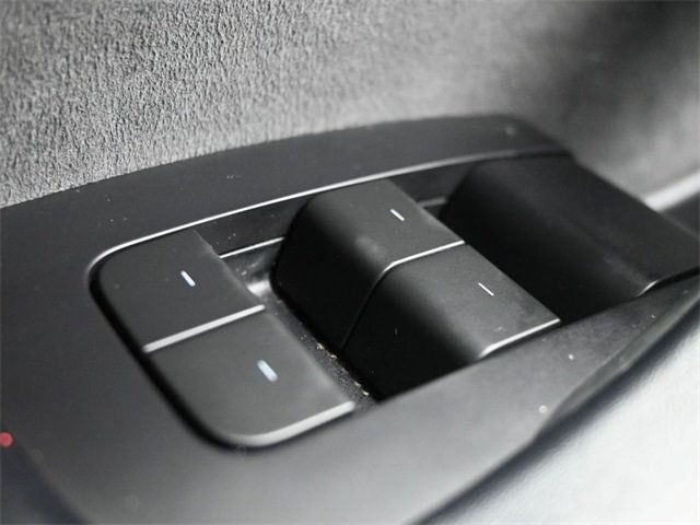 2022 Tesla Model 3 Long Range AWD - 22954854 - 27