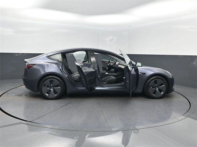 2022 Tesla Model 3 Long Range AWD - 22954854 - 34