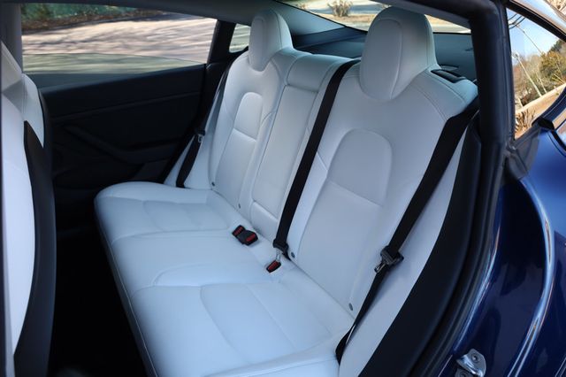 2022 Tesla Model 3 Long Range AWD - 22969268 - 17