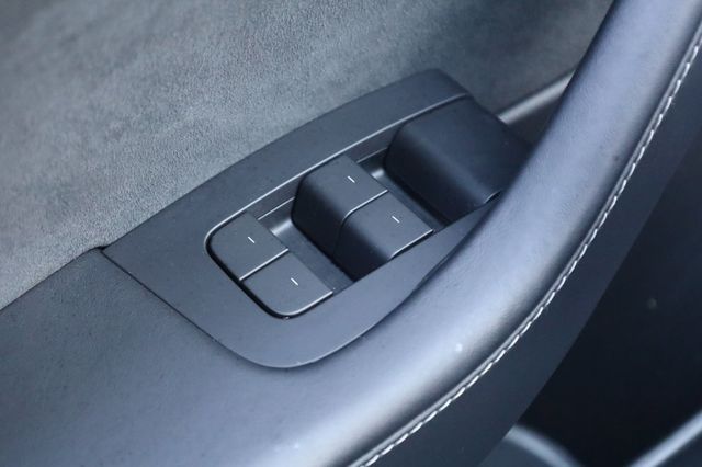 2022 Tesla Model 3 Long Range AWD - 22969268 - 29