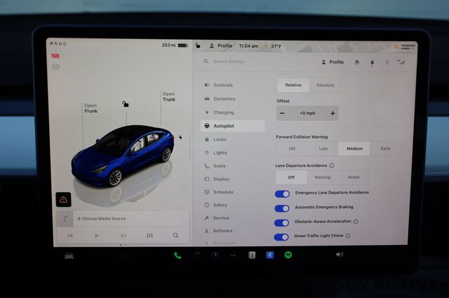 2022 Tesla Model 3 Long Range AWD - 22969268 - 32
