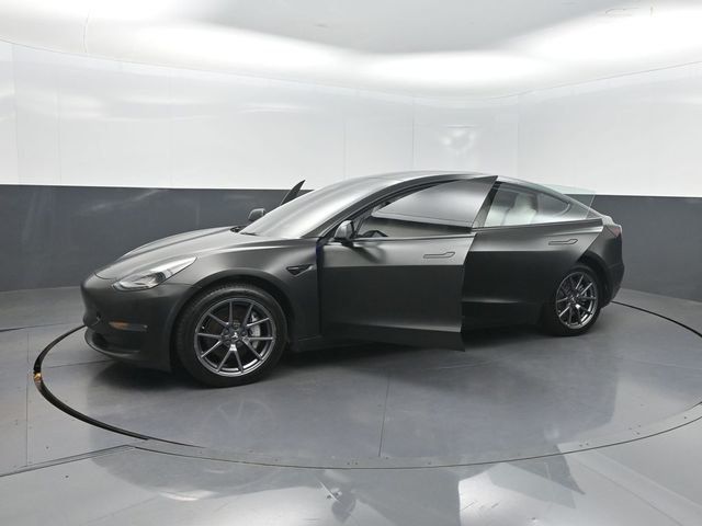 2022 Tesla Model 3 Long Range AWD - 23059940 - 27